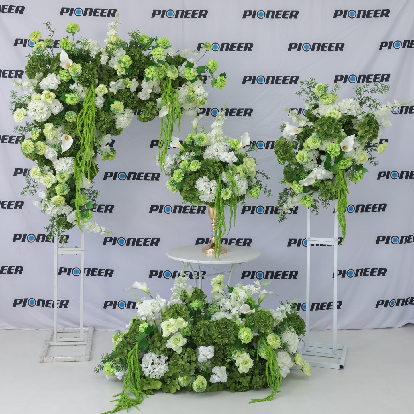 Green Hydrangea & White Calla Lily Display Centerpiece