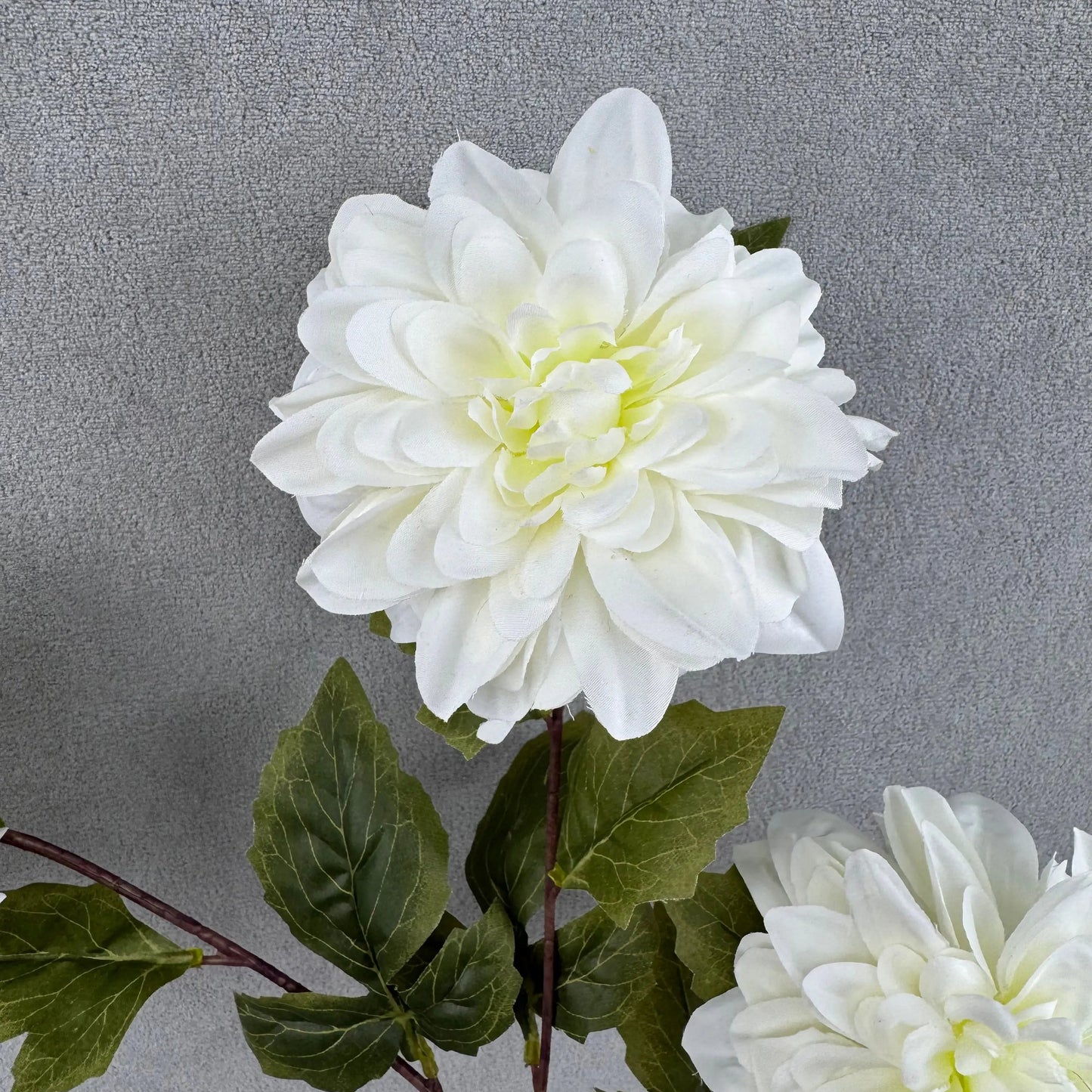Ivory Silk Dahlia Spray - 3 Heads RosesHQ.com