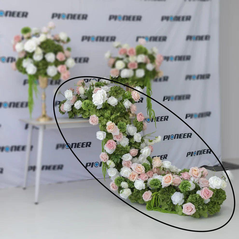 Blush Rose & Green Hydrangea Floral Runner
